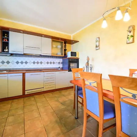 Daire Cipcic-3 By Interhome Supetarska Draga